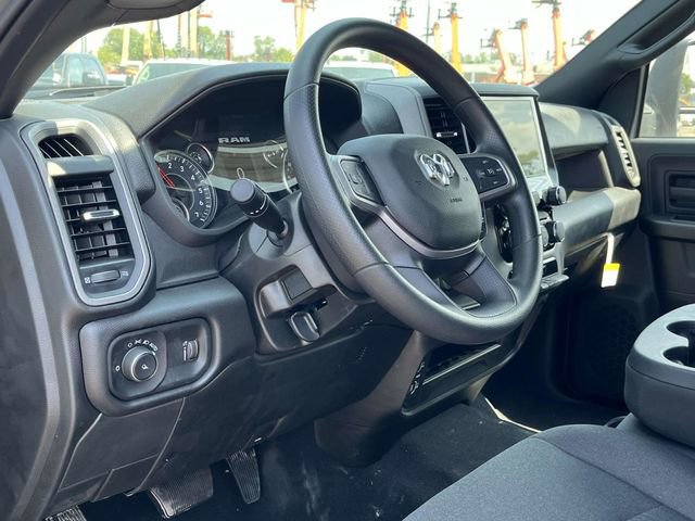 Used 2024 RAM 2500 Tradesman w/ Chrome Appearance Group image 10