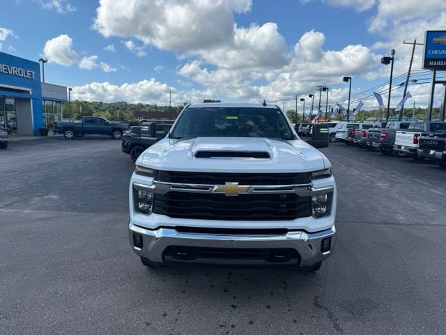 Used 2025 Chevrolet Silverado 2500 LT w/ Convenience Package AWD/4WD image 2
