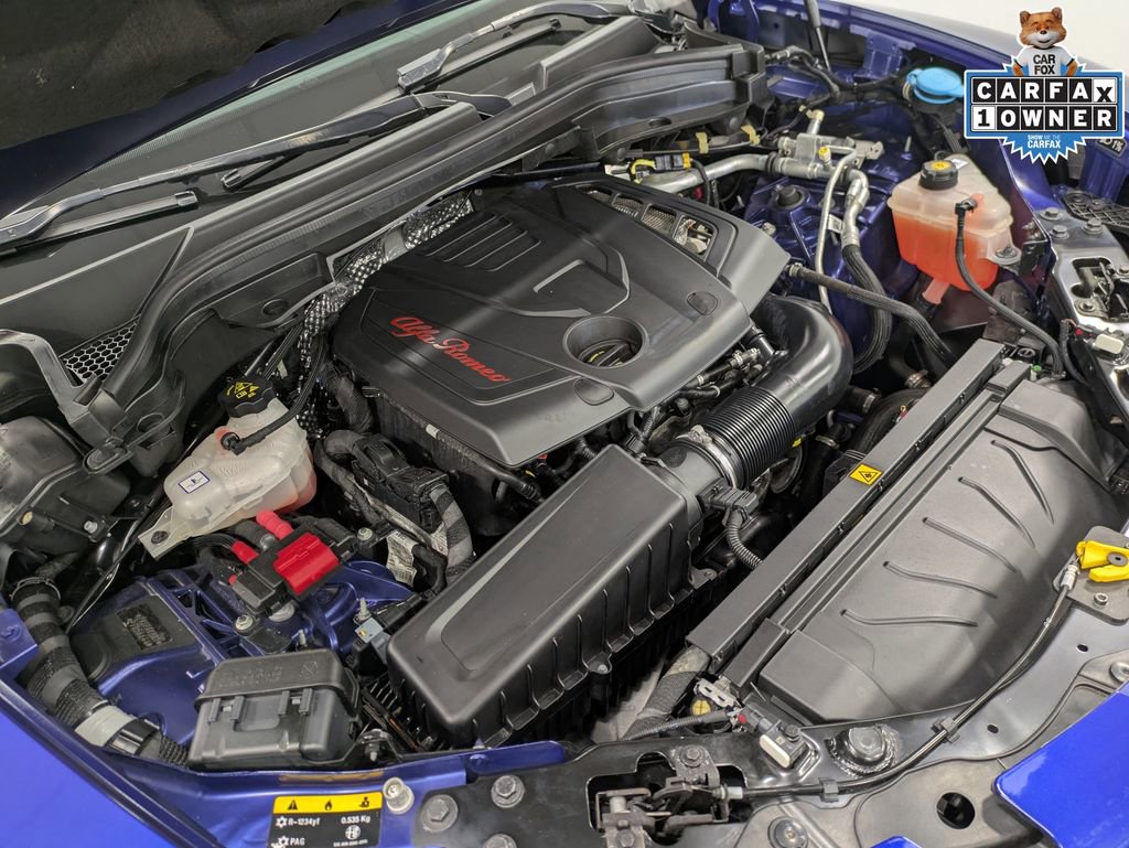 Used 2023 Alfa Romeo Stelvio Ti AWD/4WD image 31