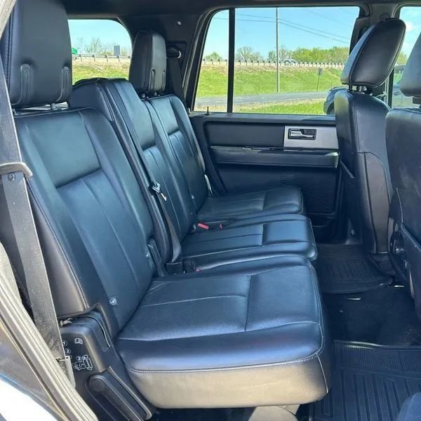 Used 2017 Ford Expedition Limited AWD/4WD image 25