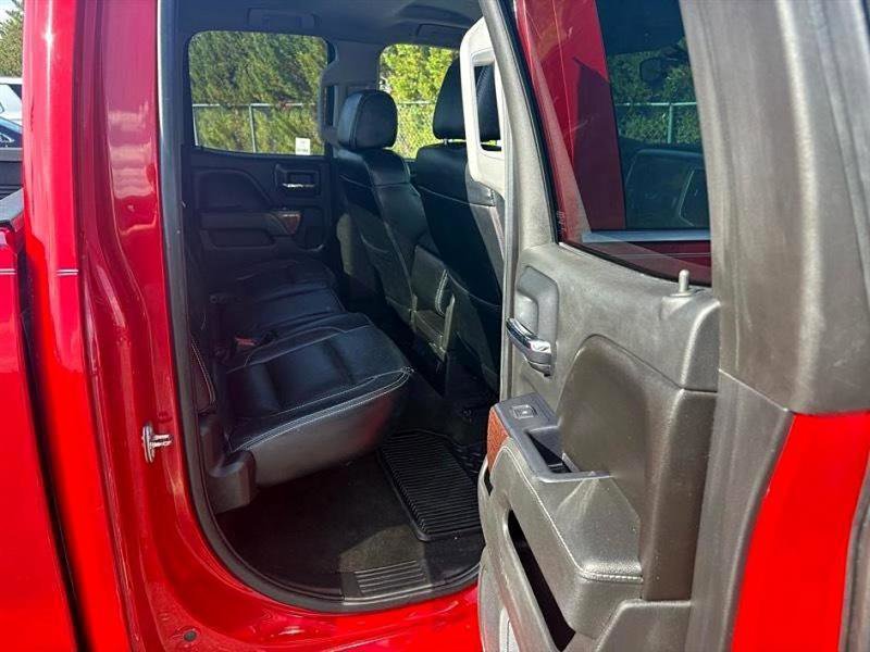 Used 2015 GMC Sierra 1500 SLE w/ SLE Value Package image 40