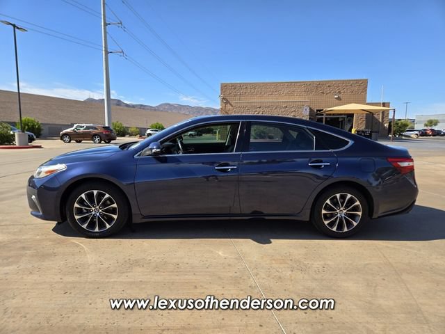 Used 2016 Toyota Avalon XLE Premium FWD image 3