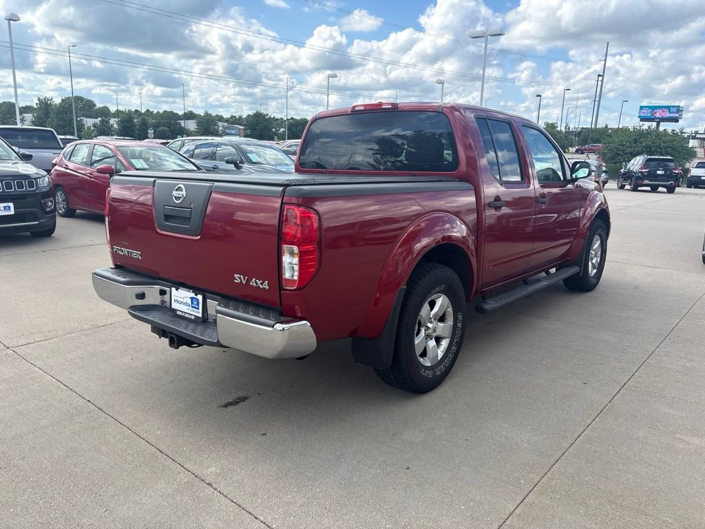 Used 2011 Nissan Frontier SV AWD/4WD image 5