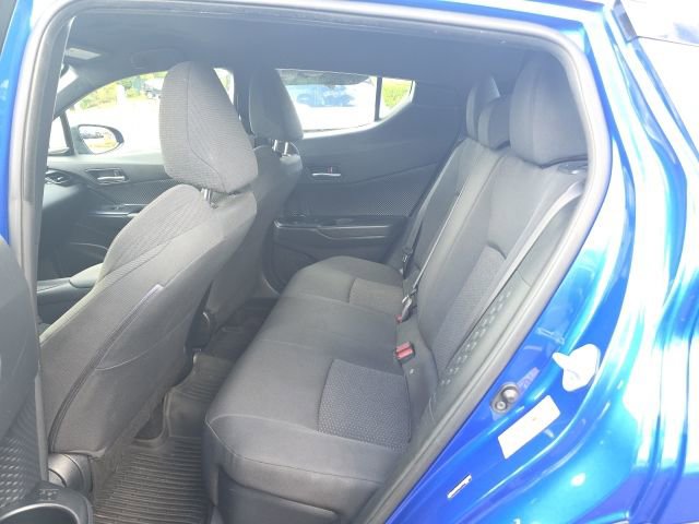 Used 2018 Toyota C-HR XLE image 26