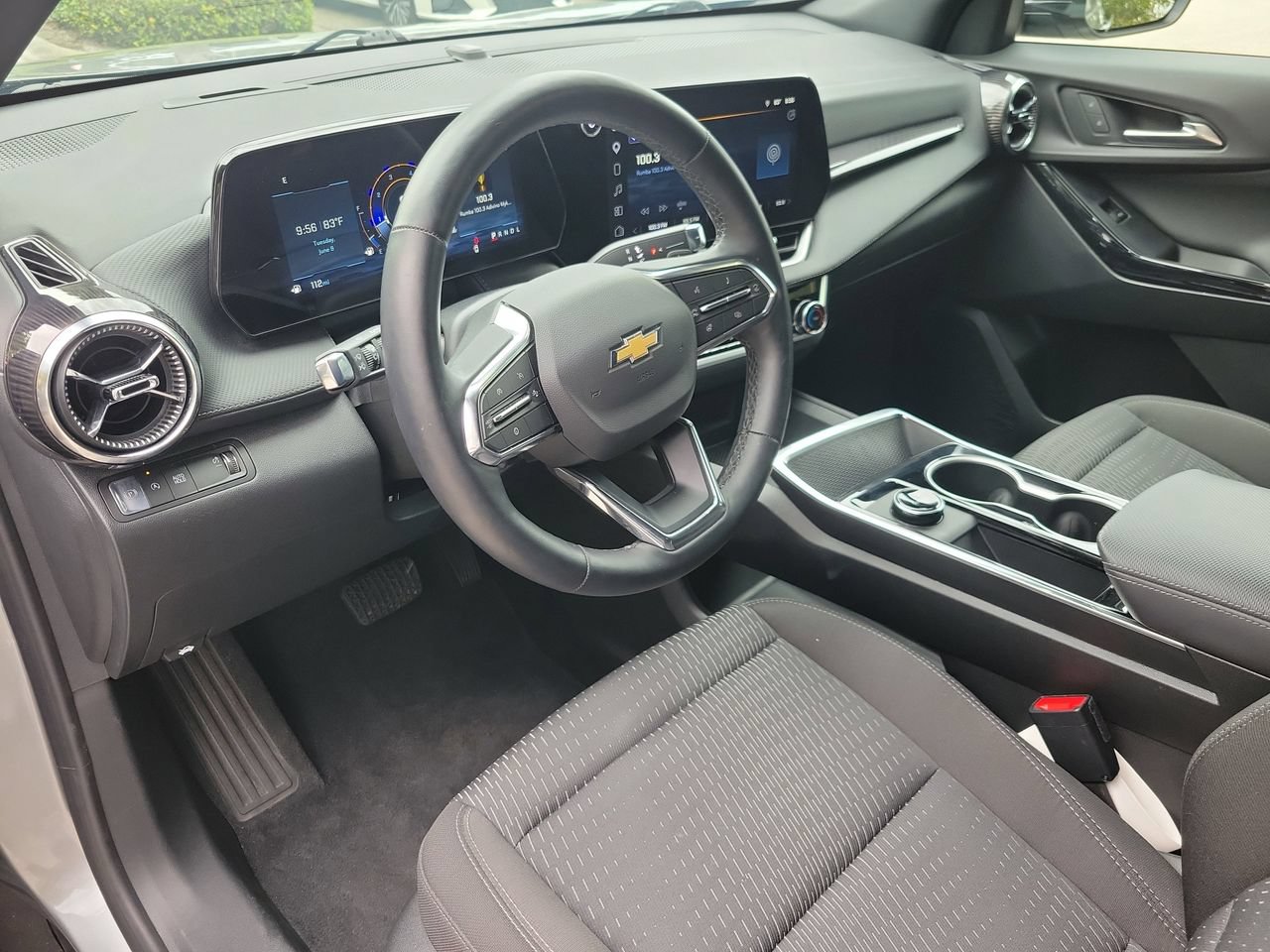 Used 2026 Chevrolet Equinox LT FWD image 14