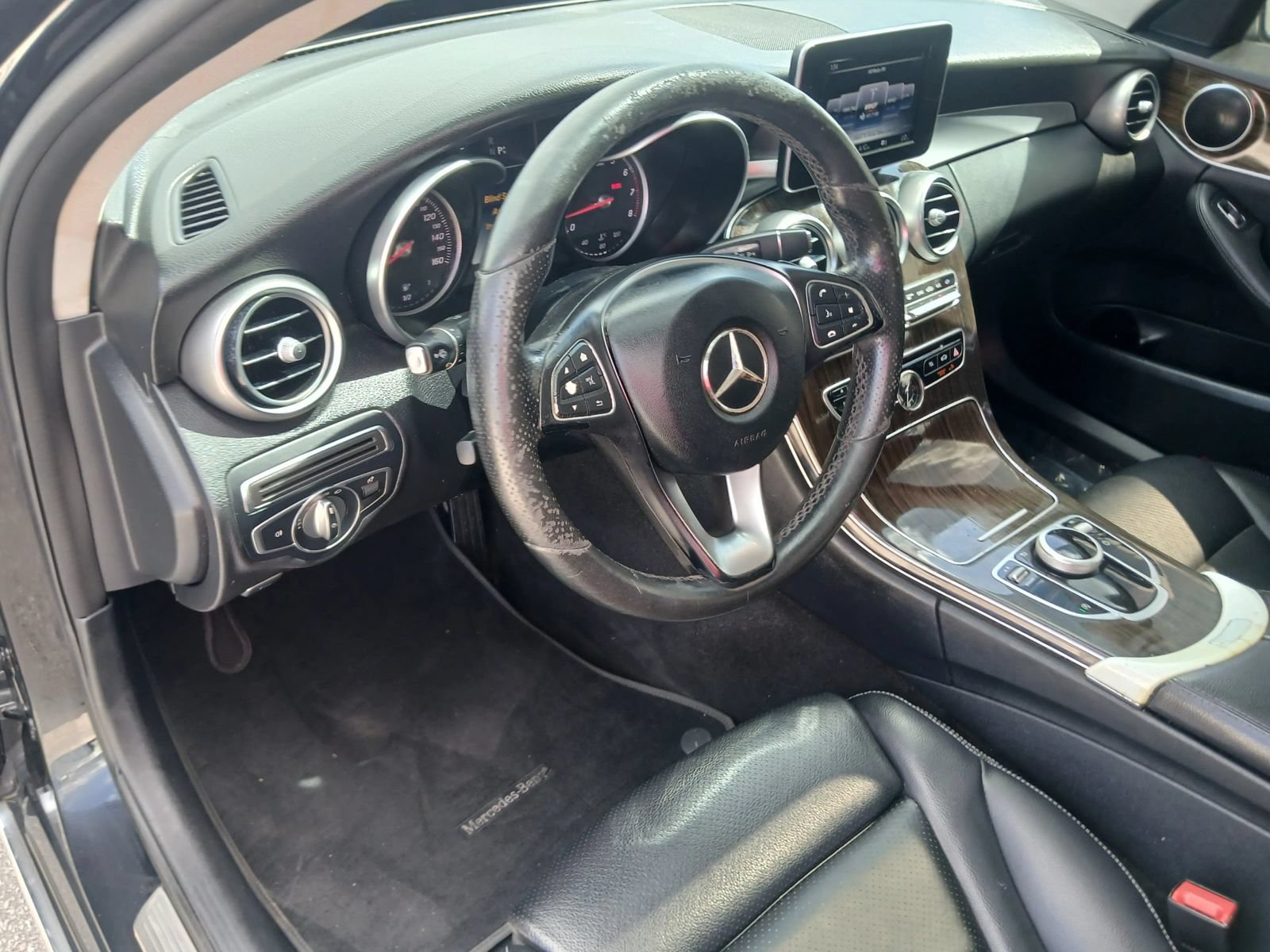 Used 2017 Mercedes-Benz C 300 Sedan w/ Premium 1 Package image 6