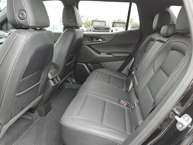 Used 2025 Chevrolet Equinox LT w/ Convenience Package II FWD image 11