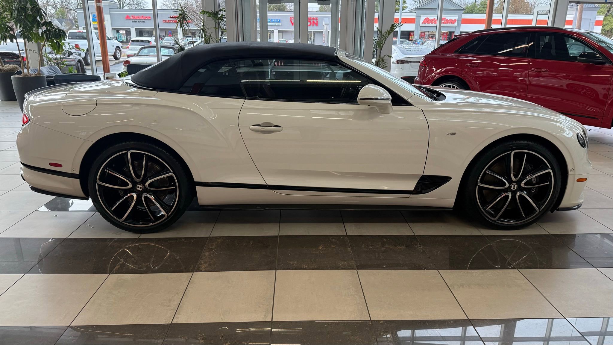 Used 2020 Bentley Continental GT image 24