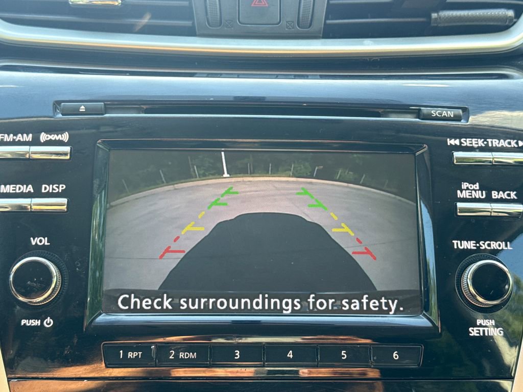 Used 2017 Nissan Murano S w/ Visibility Package AWD/4WD image 25