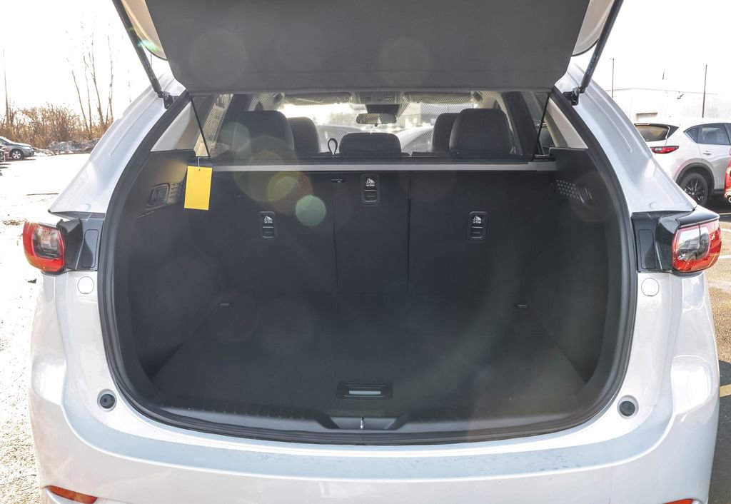 New 2025 MAZDA CX-5 AWD 2.5 S w/ Select Package image 36