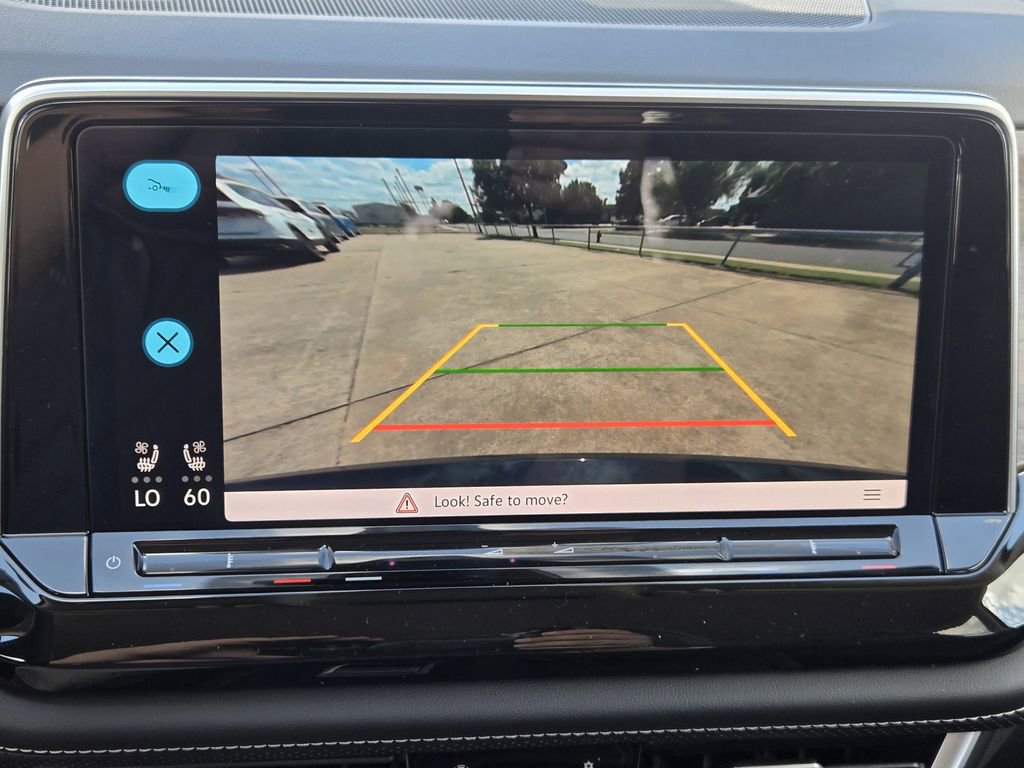 New 2026 Volkswagen Atlas SE image 15