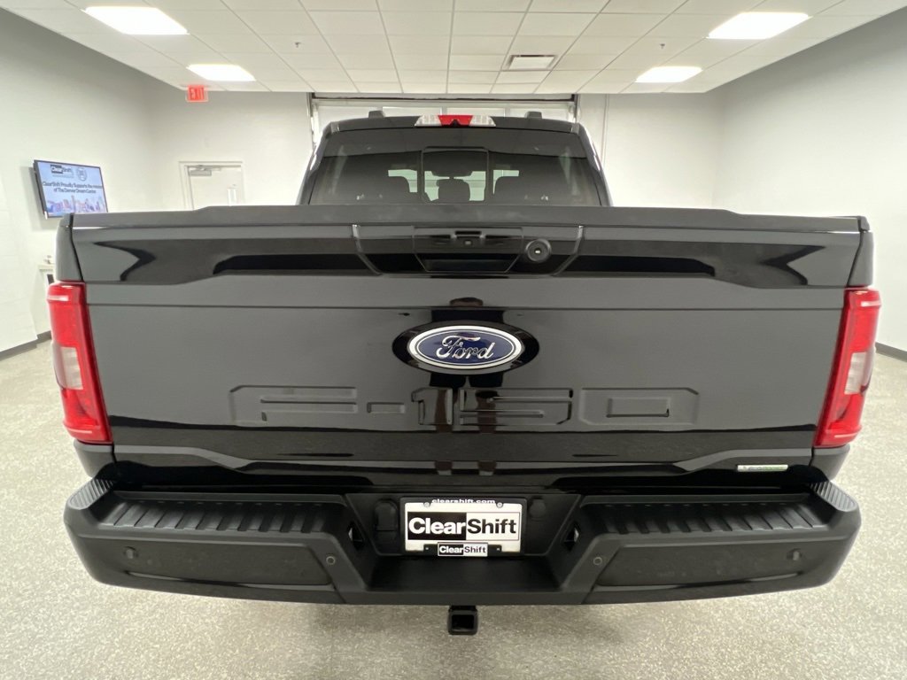 Used 2022 Ford F150 XLT w/ Equipment Group 302A High image 11