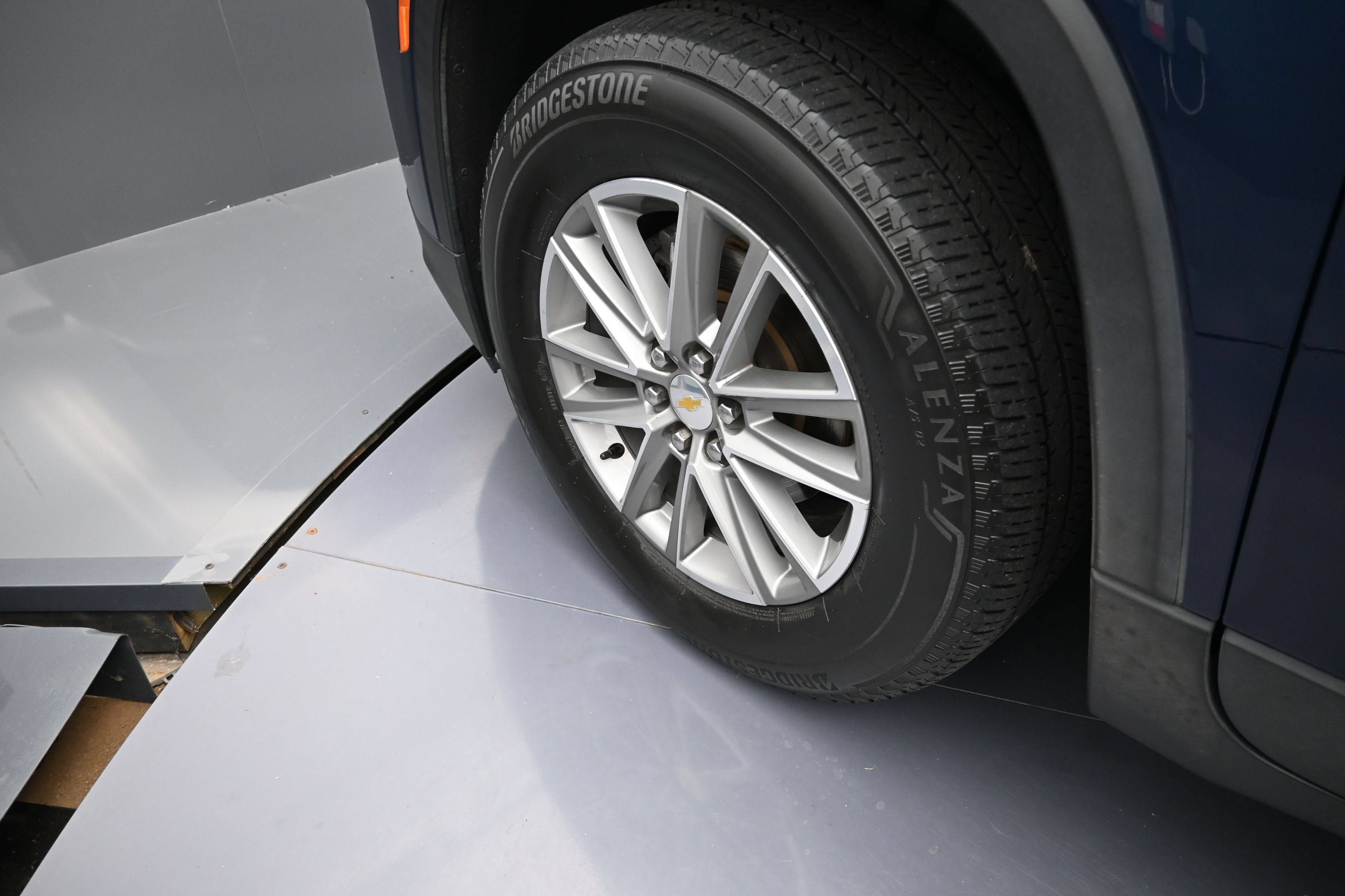 Certified 2023 Chevrolet Traverse LT AWD/4WD image 35