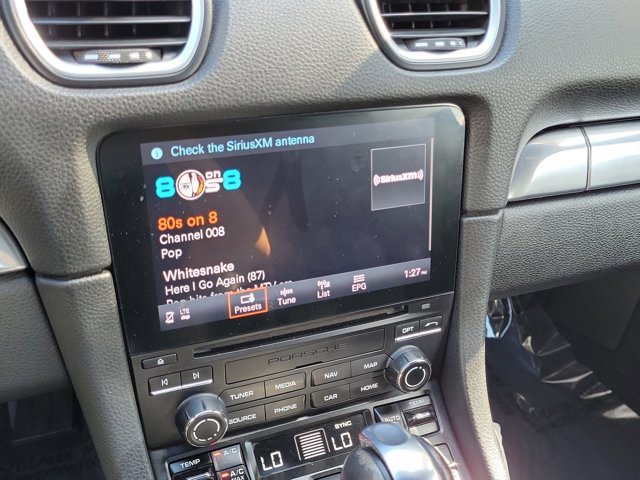 Used 2021 Porsche 718 Boxster image 19