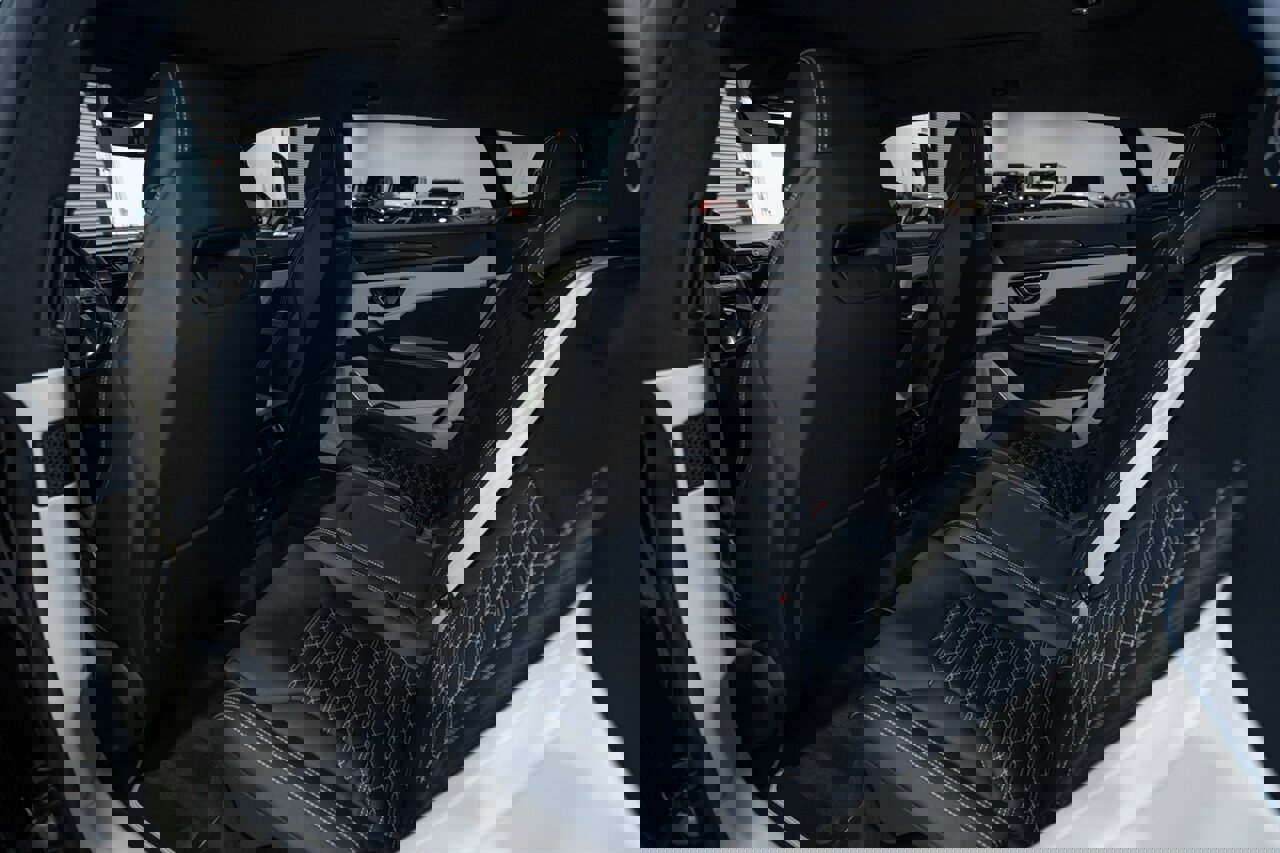 Used 2022 Lamborghini Urus image 29