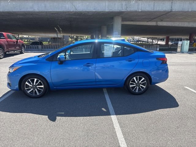 Used 2024 Nissan Versa SV image 6