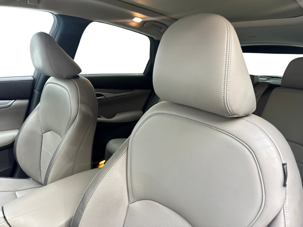 Used 2023 INFINITI QX50 Luxe FWD image 29