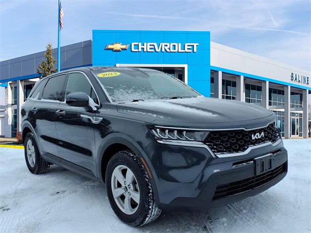 Used 2023 Kia Sorento LX