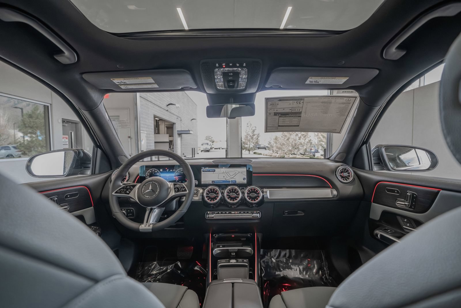 Used 2026 Mercedes-Benz GLB 250 4MATIC image 27