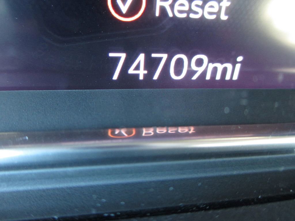 Used 2019 GMC Sierra 1500 Denali w/ Denali Ultimate Package image 38