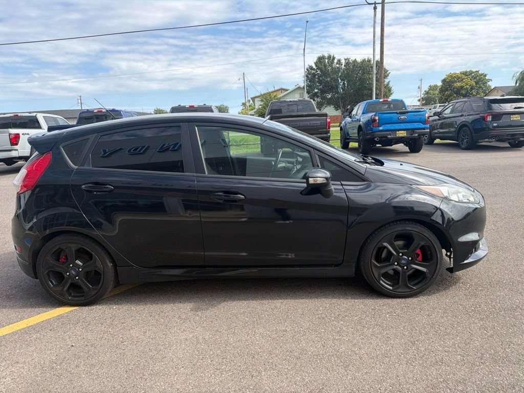 Used 2019 Ford Fiesta ST FWD image 5