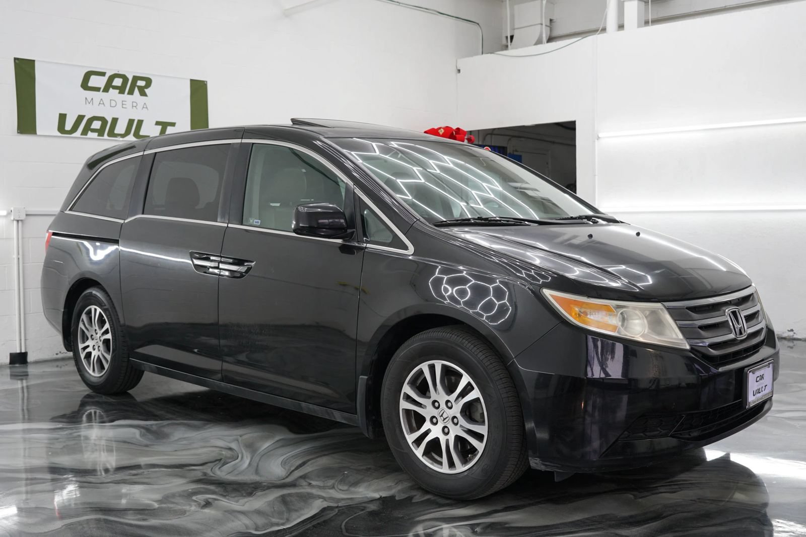 Used 2011 Honda Odyssey EX-L image 6
