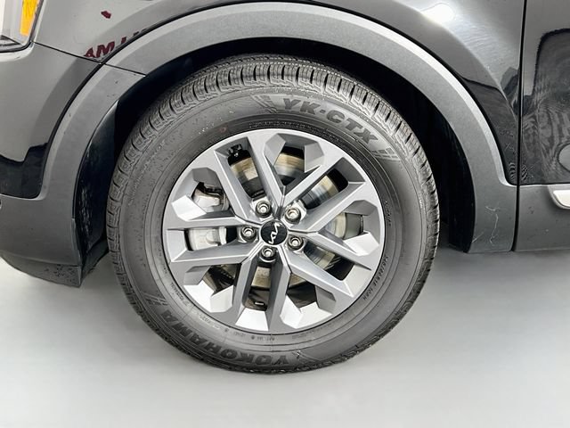 Used 2023 Kia Telluride LX AWD/4WD image 26