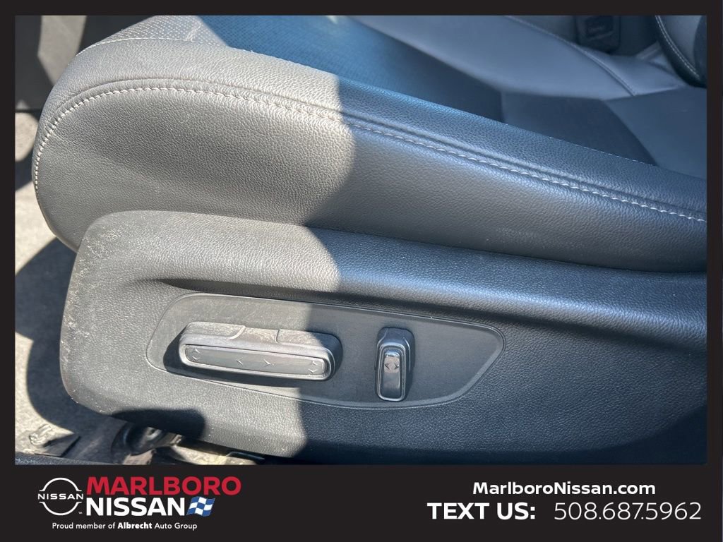 Used 2024 Honda Civic EX-L image 14