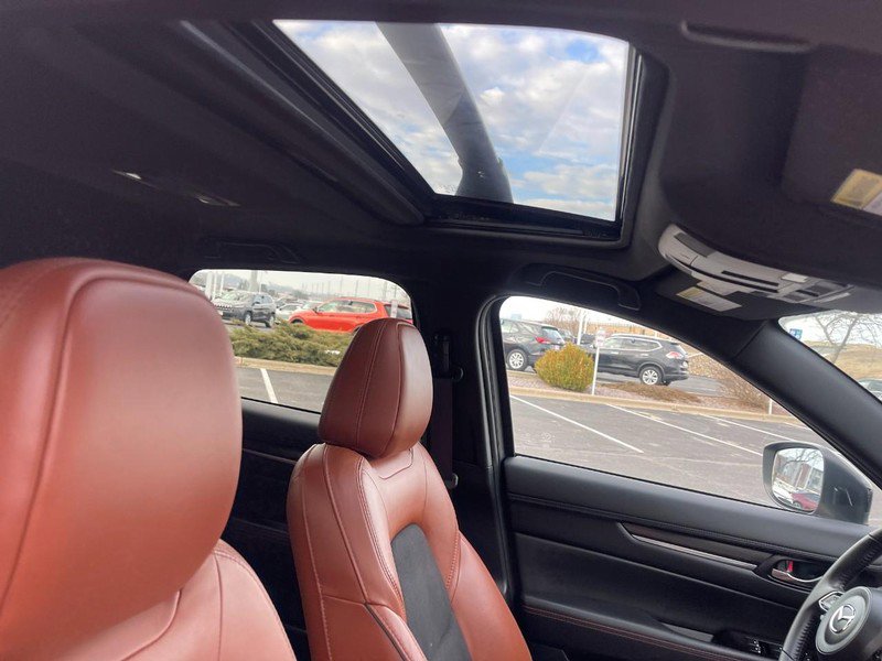 Used 2025 MAZDA CX-5 Carbon Edition image 10