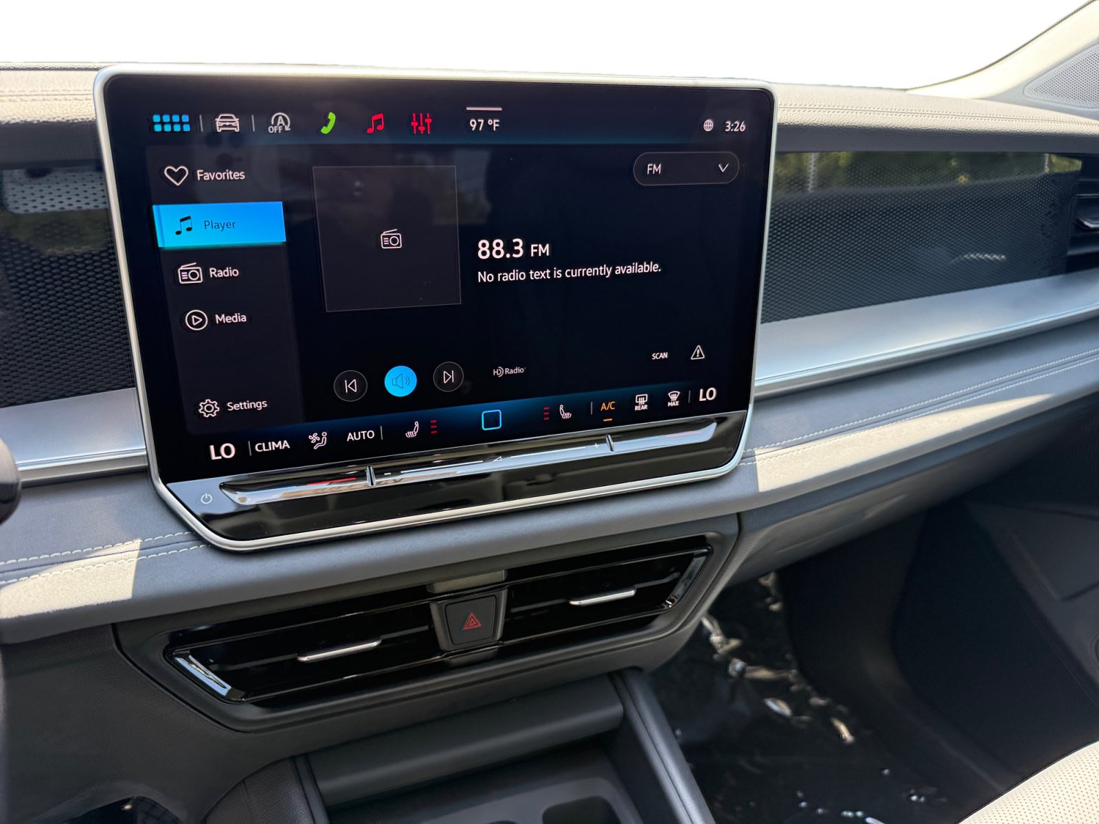 New 2026 Volkswagen Tiguan SE AWD/4WD image 12