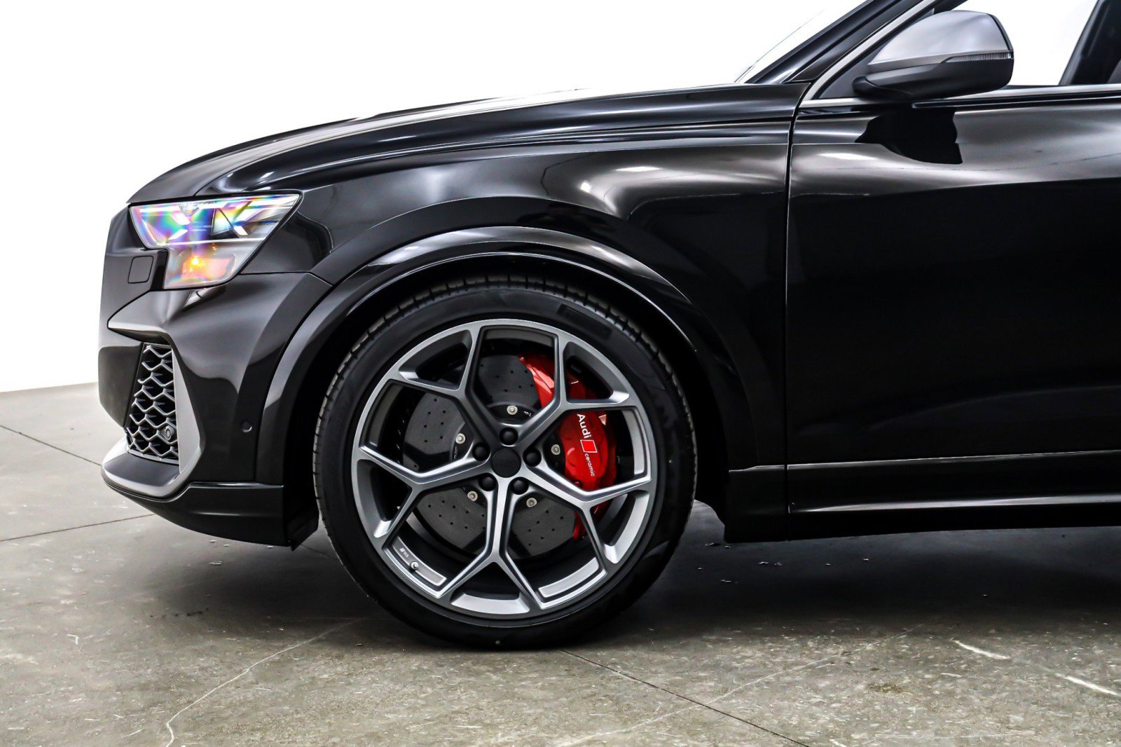 New 2026 Audi RS Q8 performance image 10