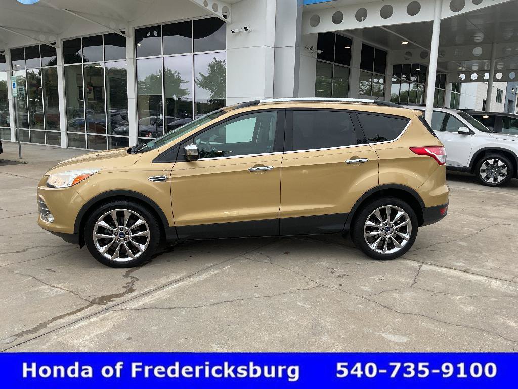 Used 2014 Ford Escape SE w/ SE Chrome Package FWD image 2
