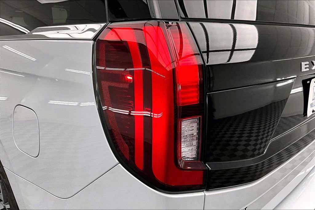 Used 2025 Ford Expedition Max Active image 31