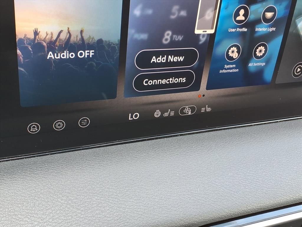 Used 2026 Nissan Sentra SV w/ SV Convenience Package FWD image 18