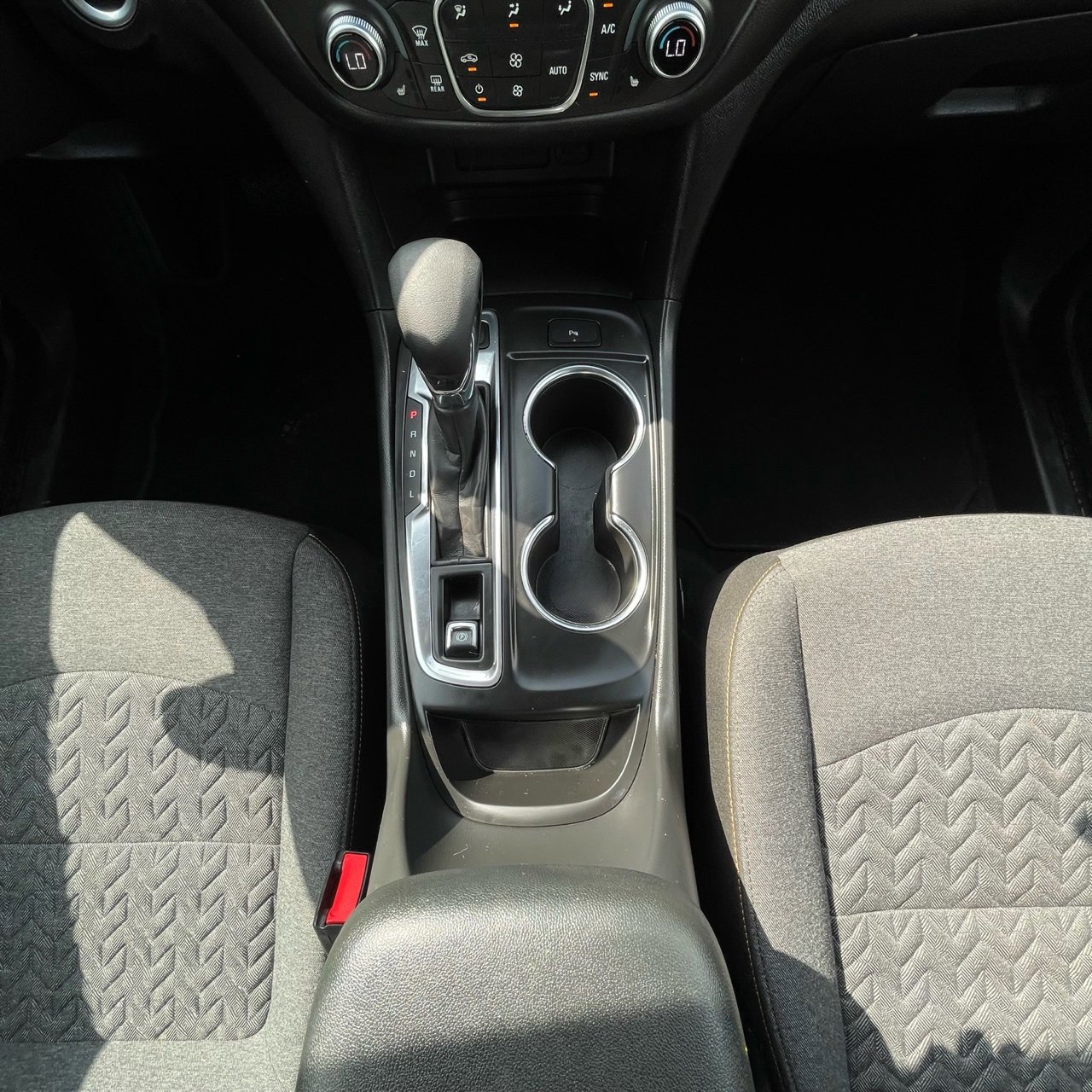 Used 2024 Chevrolet Equinox LT image 20