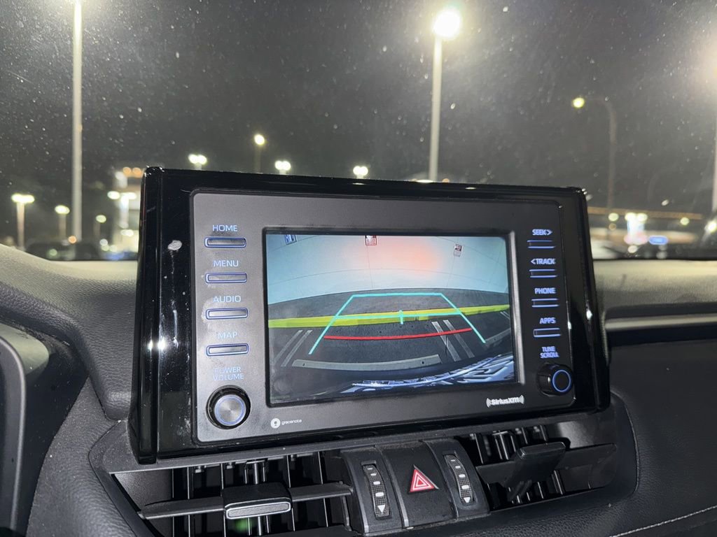 Used 2020 Toyota RAV4 XLE Premium image 28