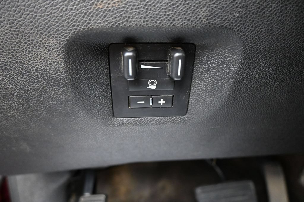 Used 2013 Chevrolet Silverado 2500 LT w/ Convenience Package AWD/4WD image 11