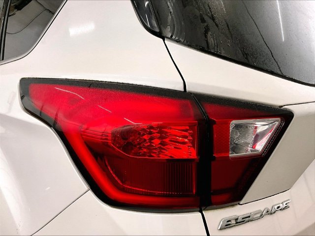 Used 2019 Ford Escape SE AWD/4WD image 28