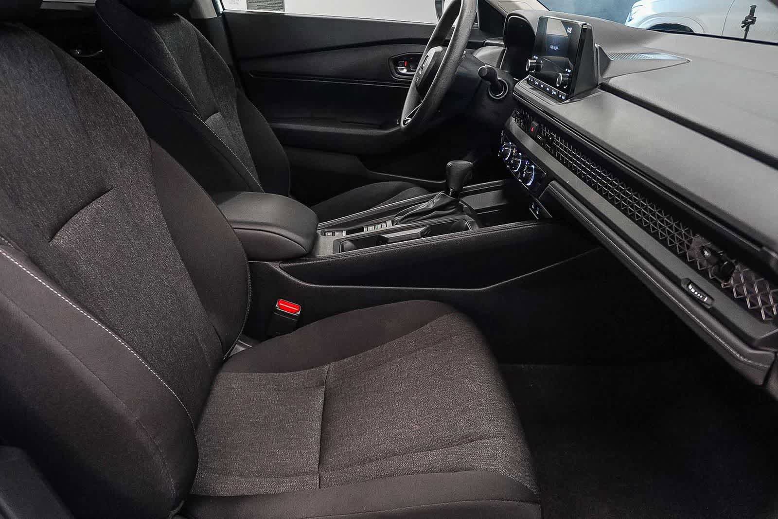 Used 2025 Honda Accord LX image 18