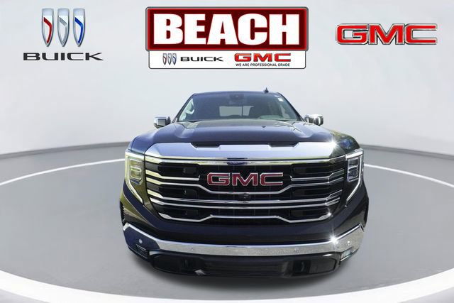 Used 2024 GMC Sierra 1500 SLT w/ SLT Premium Plus Package AWD/4WD image 8