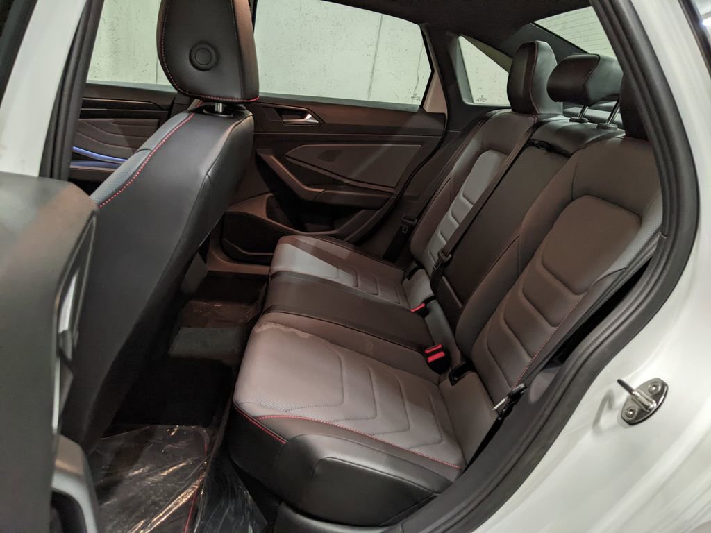 New 2026 Volkswagen Jetta GLI Autobahn FWD image 25