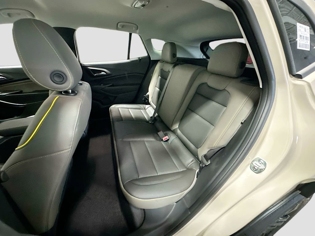 New 2026 Chevrolet Trax ACTIV FWD image 25