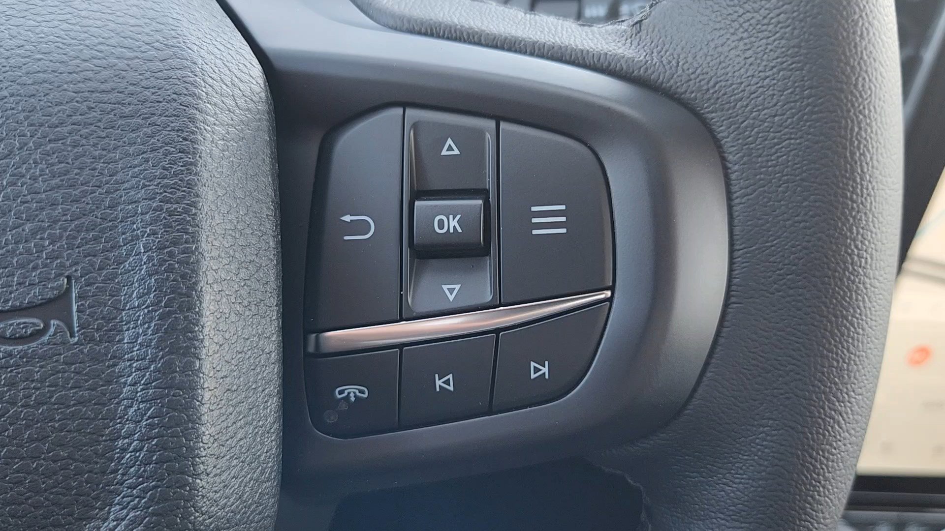 New 2025 Ford Ranger Lariat w/ FX4 Off-Road Package image 12