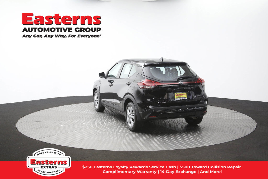 Used 2024 Nissan Kicks S FWD image 65
