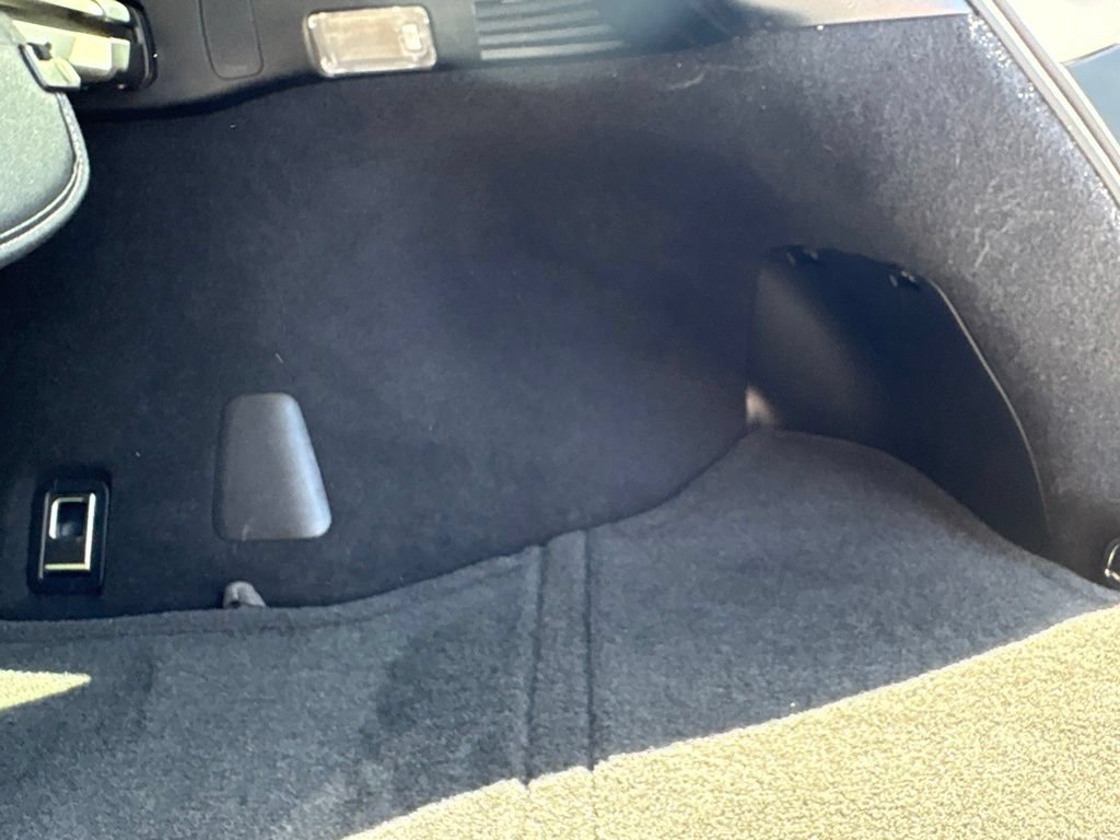 Used 2015 Lexus CT 200h w/ Navigation Package FWD image 28