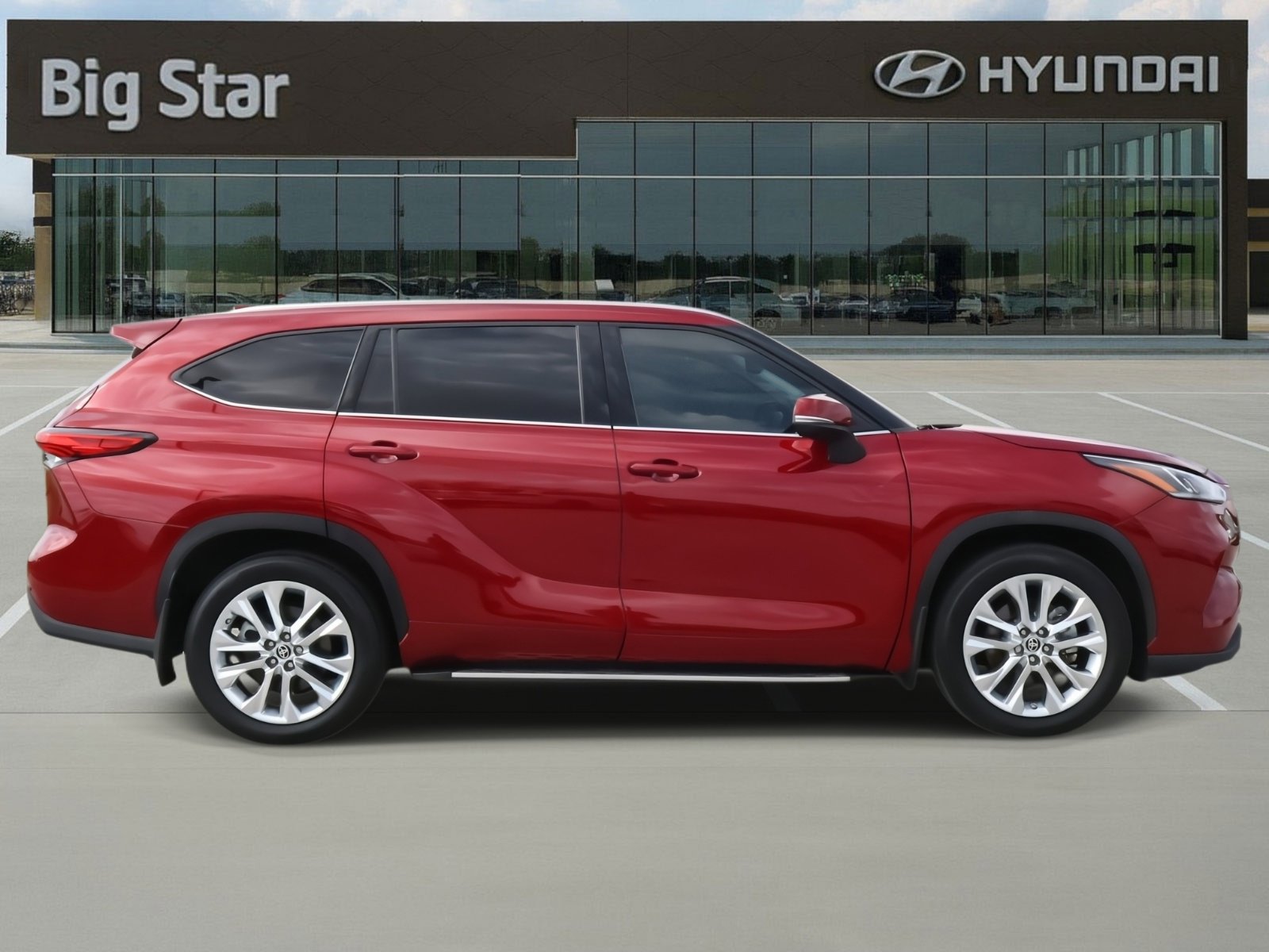 Used 2022 Toyota Highlander Limited image 5