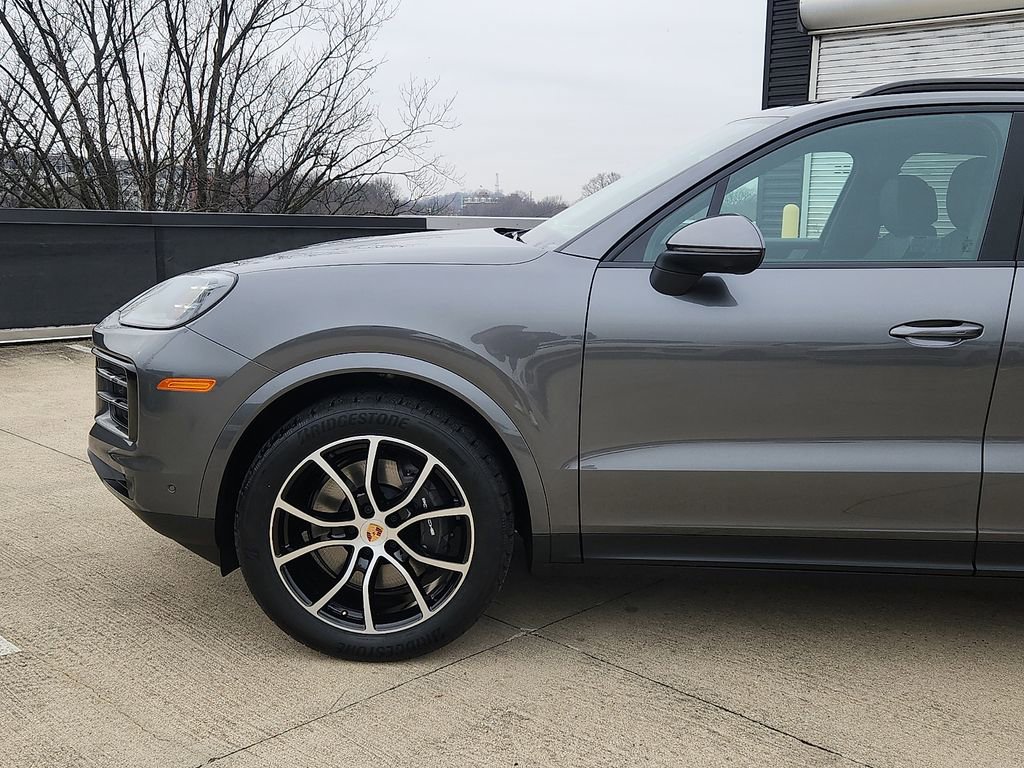 New 2026 Porsche Cayenne image 6