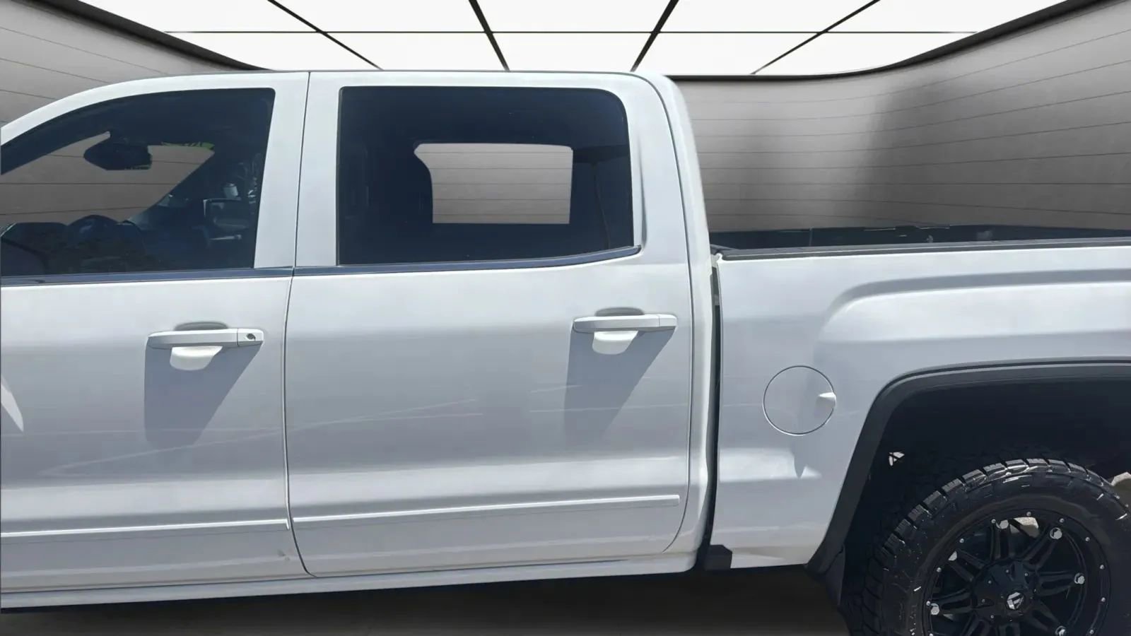 Used 2017 GMC Sierra 1500 SLE w/ SLE Value Package RWD image 30