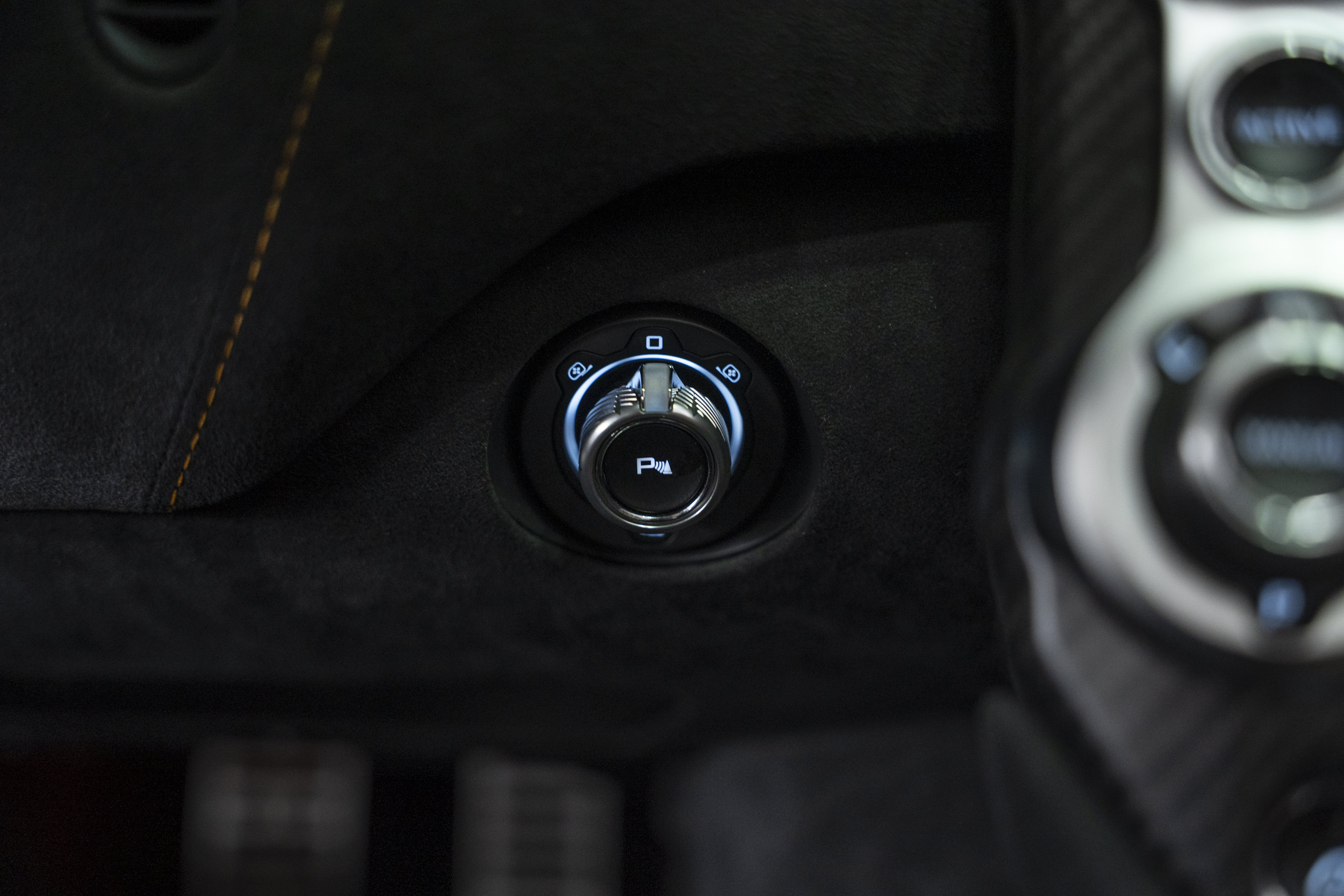 Used 2022 McLaren 720S Spider RWD image 52