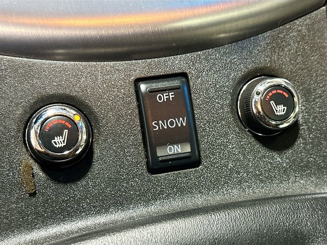 Used 2015 INFINITI Q40 AWD w/ Navigation Package image 22